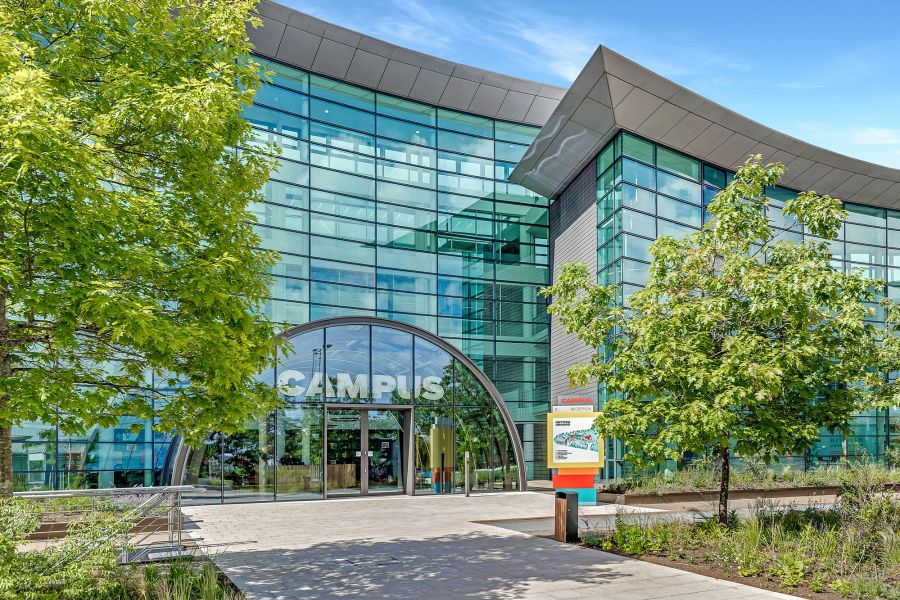 Campus, Reading International